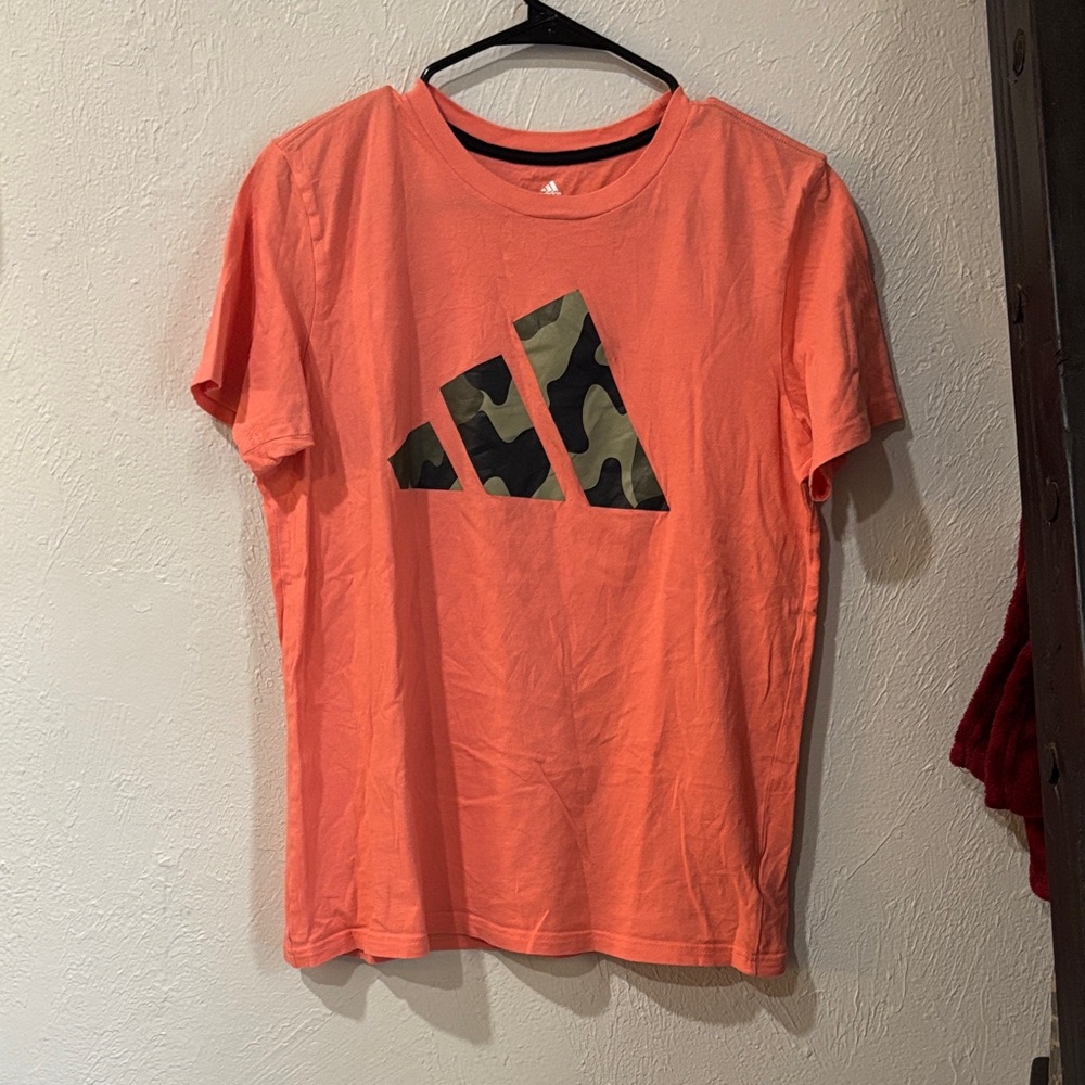 Adidas Vibrant T-Shirt with Camo Design